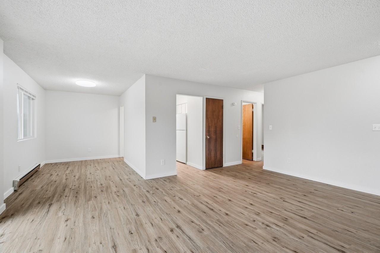 3106 East 27th Avenue - Photo 6 of 22