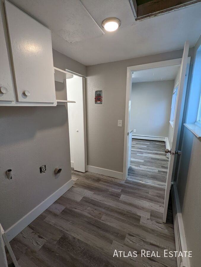 5703 S Pearl St #04 - Photo 7 of 18