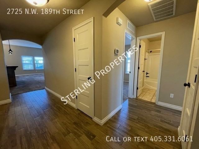 2725 Nw 189th St - Photo 2 of 30