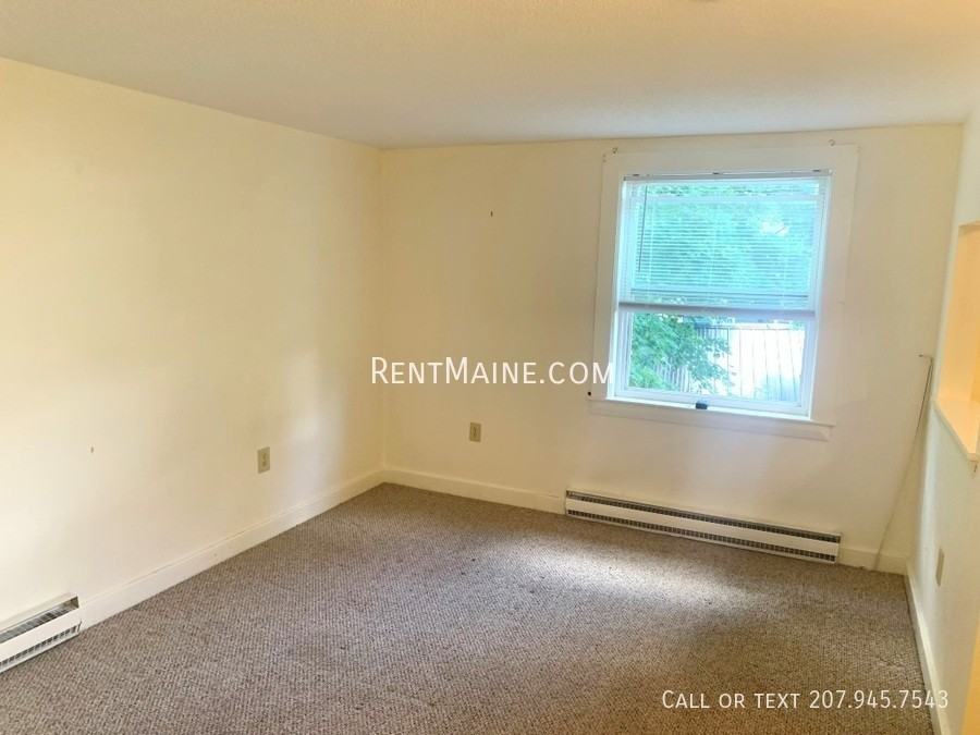 29 Chamberlain St #11 - Photo 5 of 13