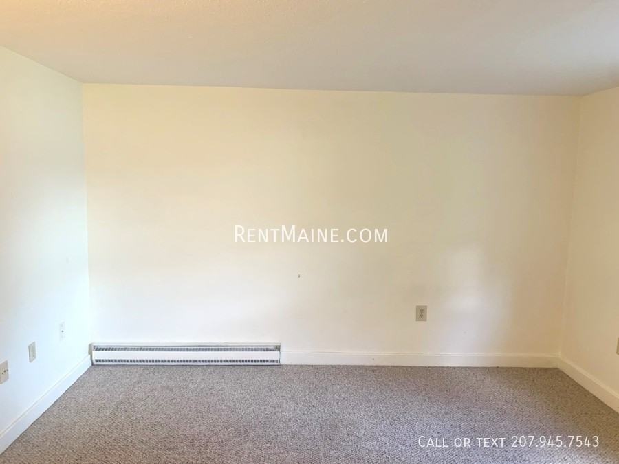 29 Chamberlain St #11 - Photo 6 of 13