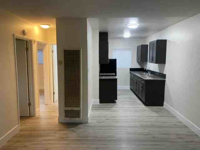 229 East 57th Street - Photo 7 of 11