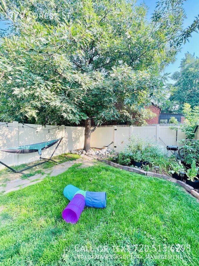 779 Forest St - Photo 7 of 9