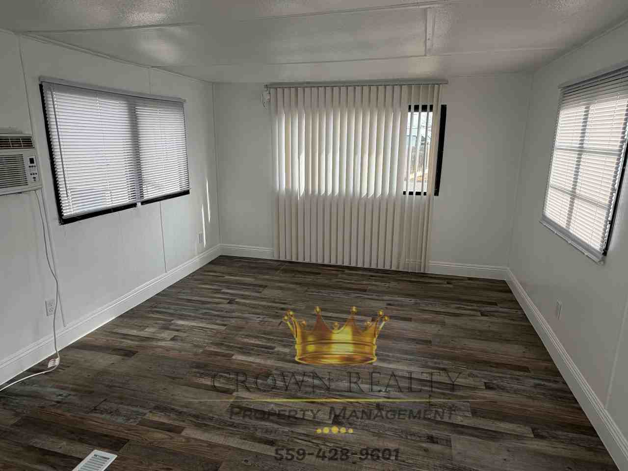 955 South K Street - Photo 3 of 6