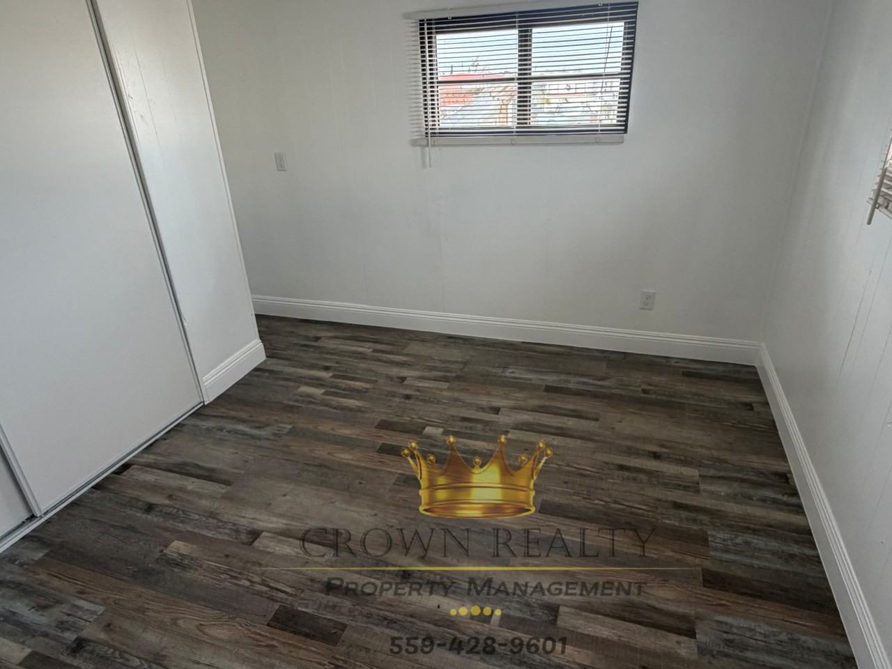 955 South K Street - Photo 4 of 6