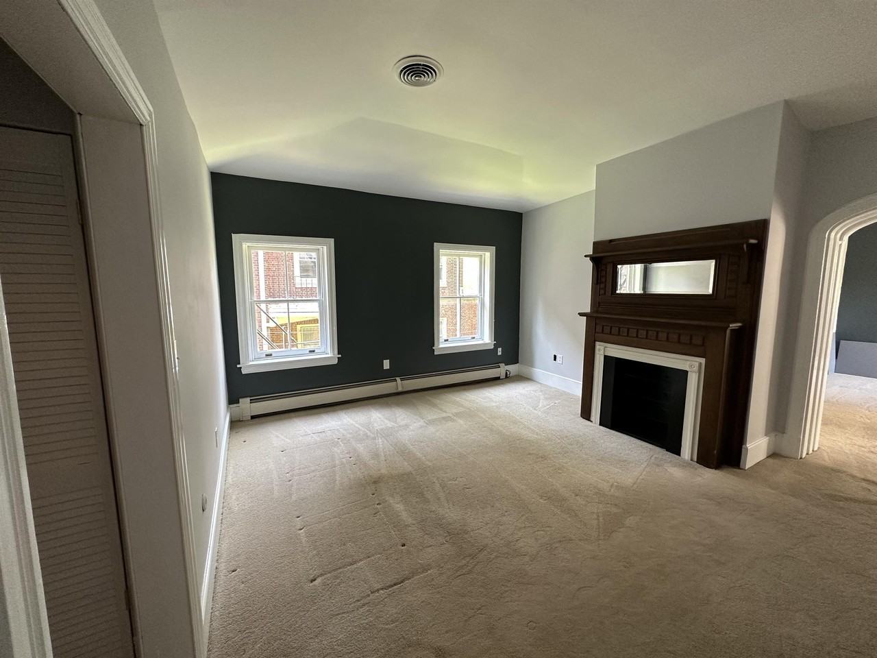 1211 Delaware Avenue - Photo 7 of 13