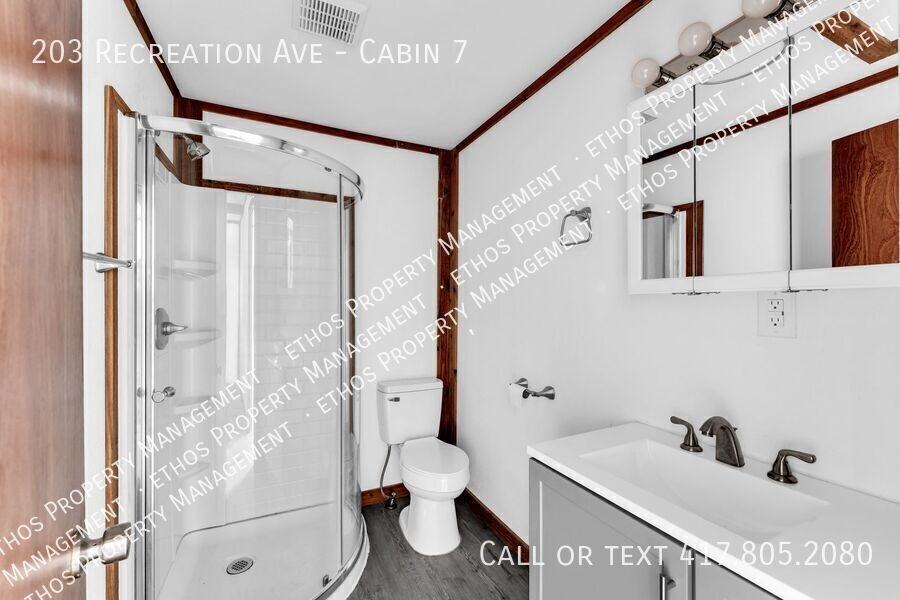 203 Recreation Ave - Photo 6 of 20