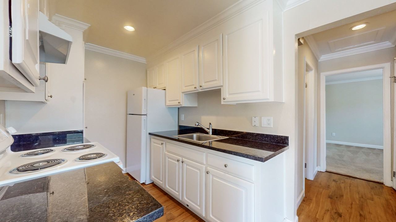 335 Enfrente Rd #28 - Photo 6 of 23