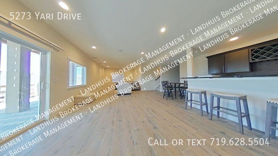 5273 Yari Dr - Photo 6 of 15