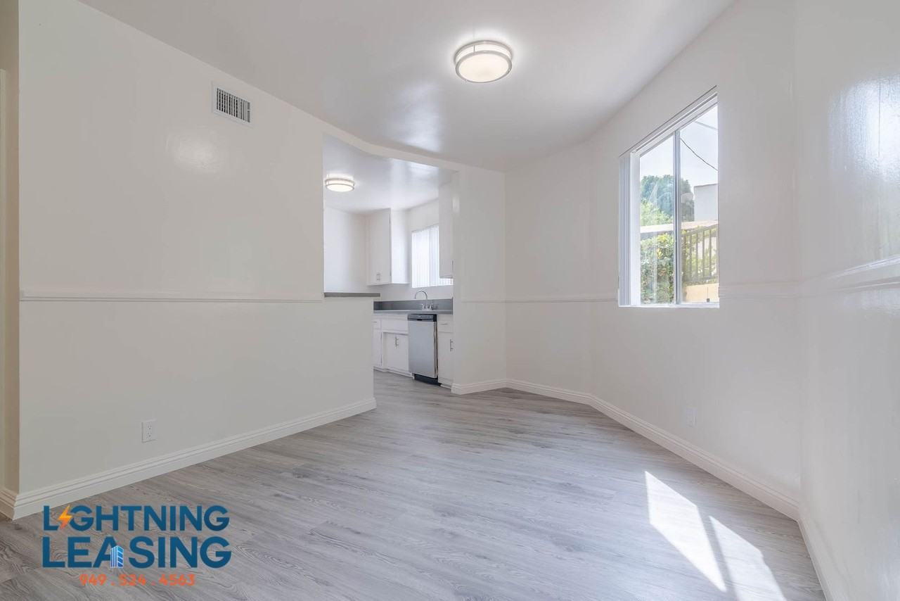 8557 Cashio St #7 - Photo 2 of 20