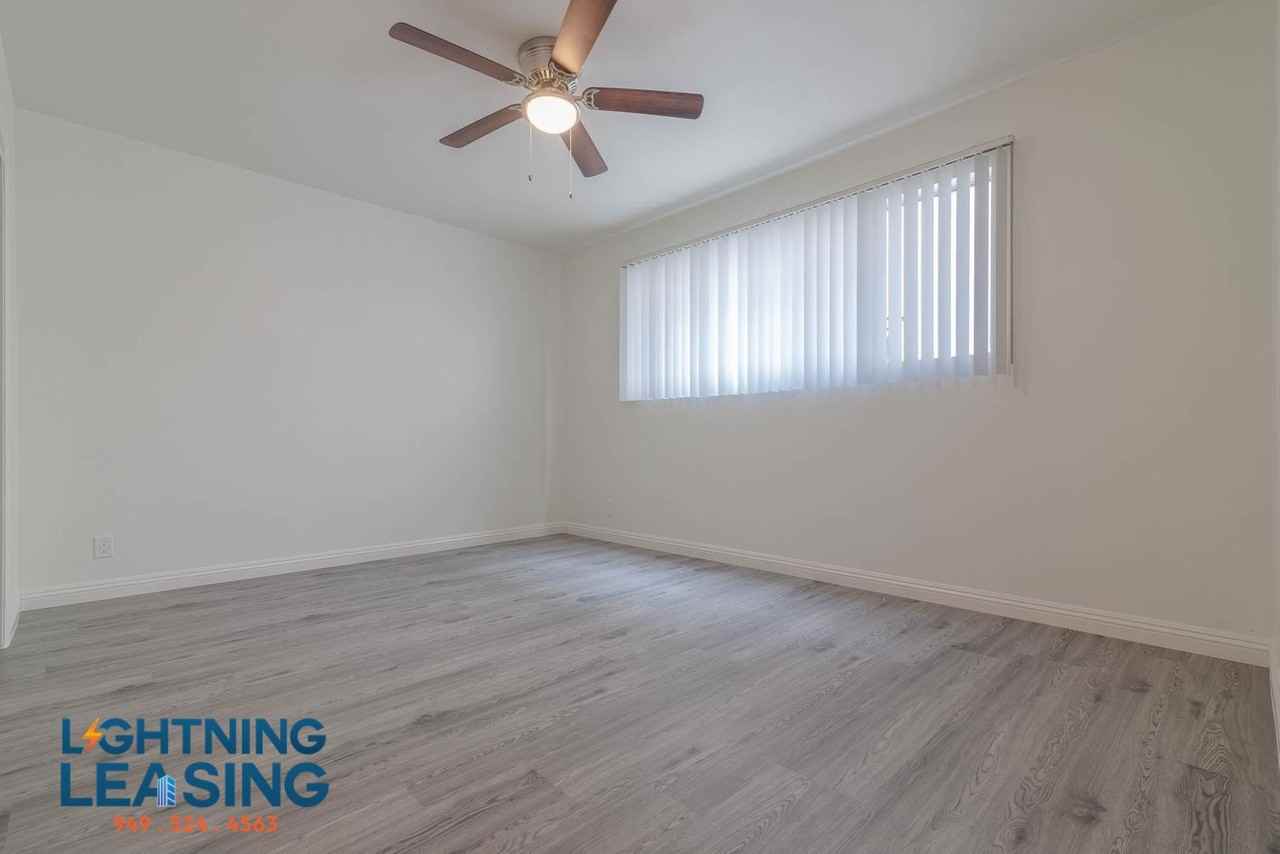 8557 Cashio St #7 - Photo 7 of 20