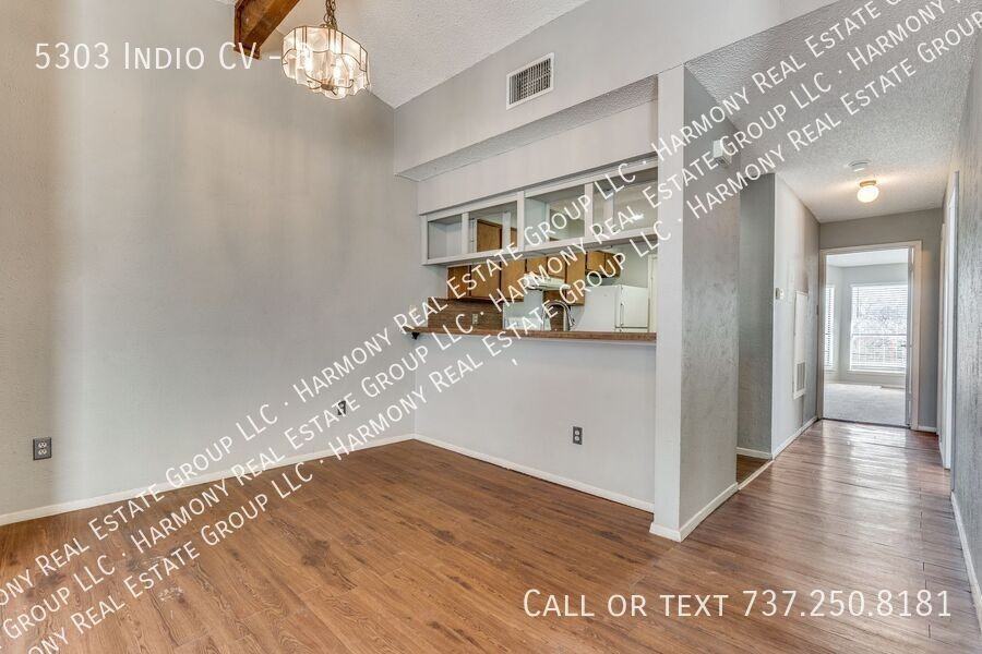 5303 Indio Cv #D - Photo 7 of 25