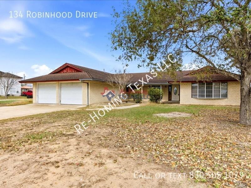134 Robinhood Dr - Photo 2 of 26