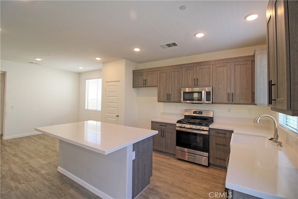 6087 Mariposa Dr #6087 - Photo 4 of 15