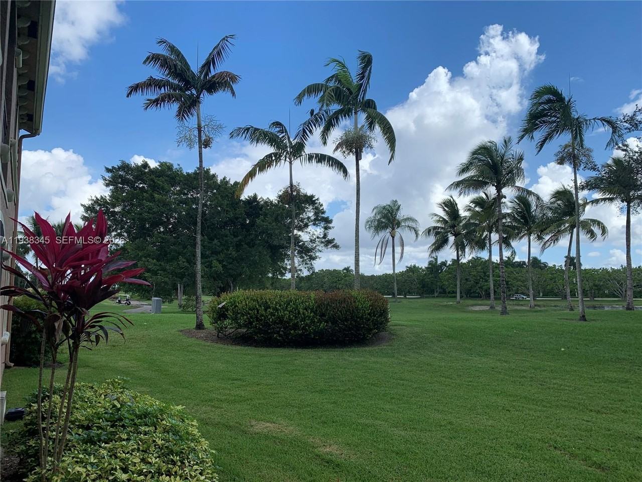 Weston Hills Blvd #2643-16 - Photo 4 of 23