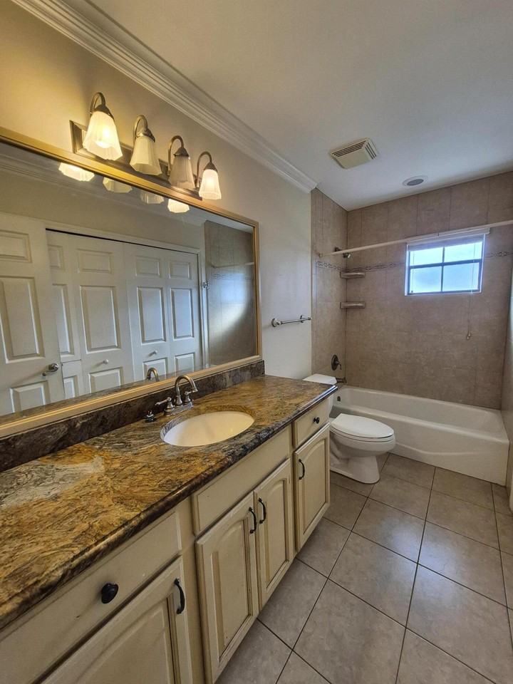 1459 Captains Walk #145931A - Photo 7 of 22