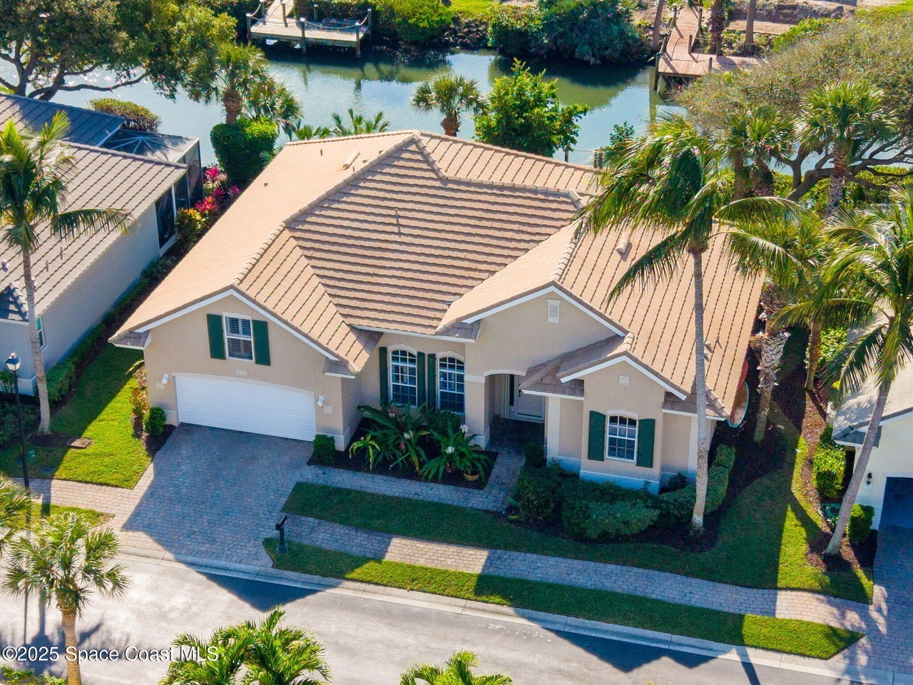 379 Pentland Dr #379 - Photo 3 of 46