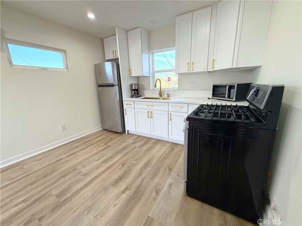 44753 Andale Ave #44753 - Photo 6 of 8