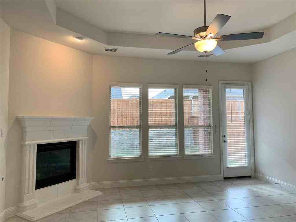 822 Susan St #822 - Photo 2 of 20