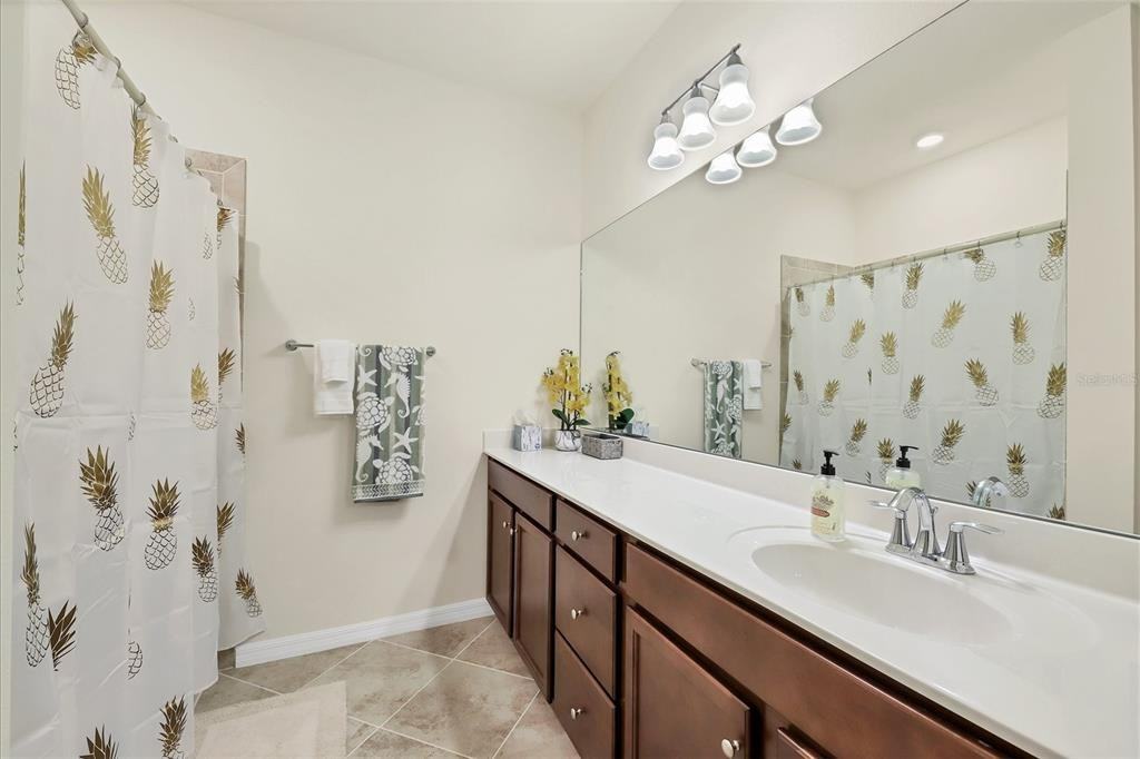 20335 Lagente Cir #20335 - Photo 3 of 50