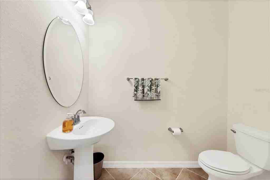 20335 Lagente Cir #20335 - Photo 7 of 50