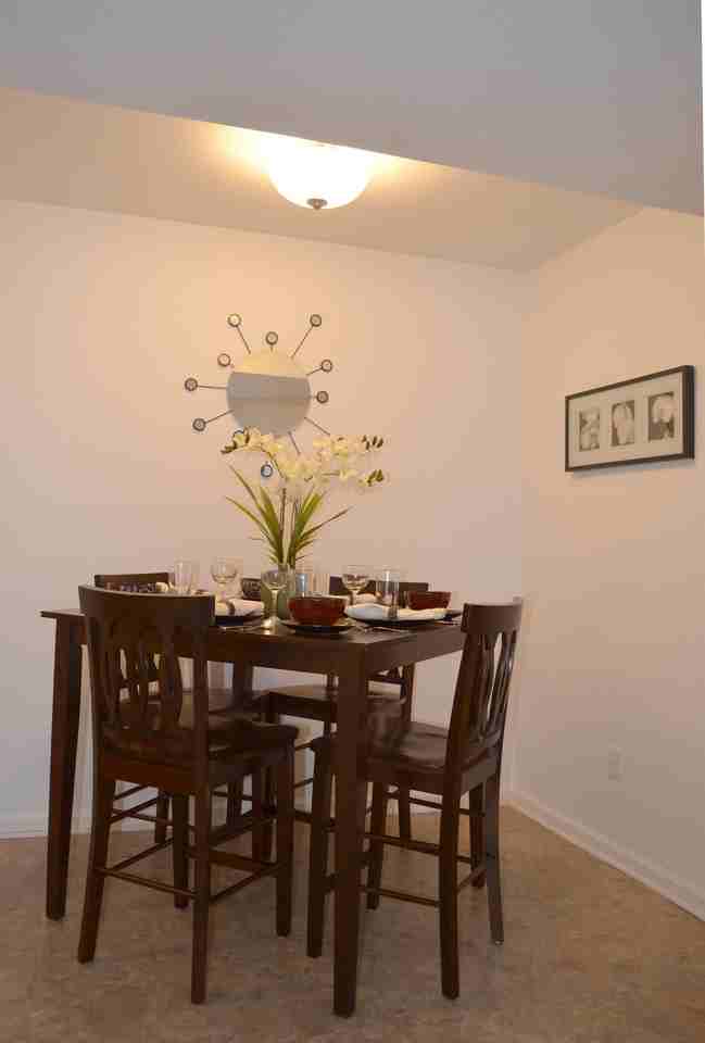 American Village Apartments - Photo 4 of 30