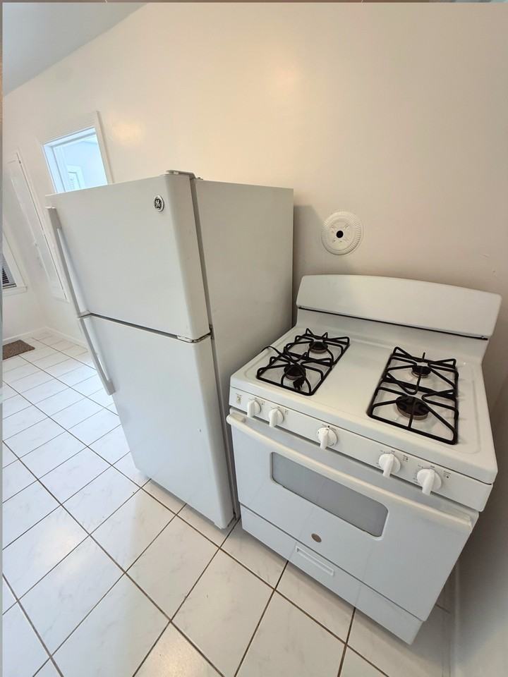 1129 El Camino Real - Photo 4 of 19