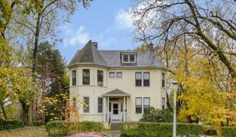 featured image of 711 Gladstone Ave