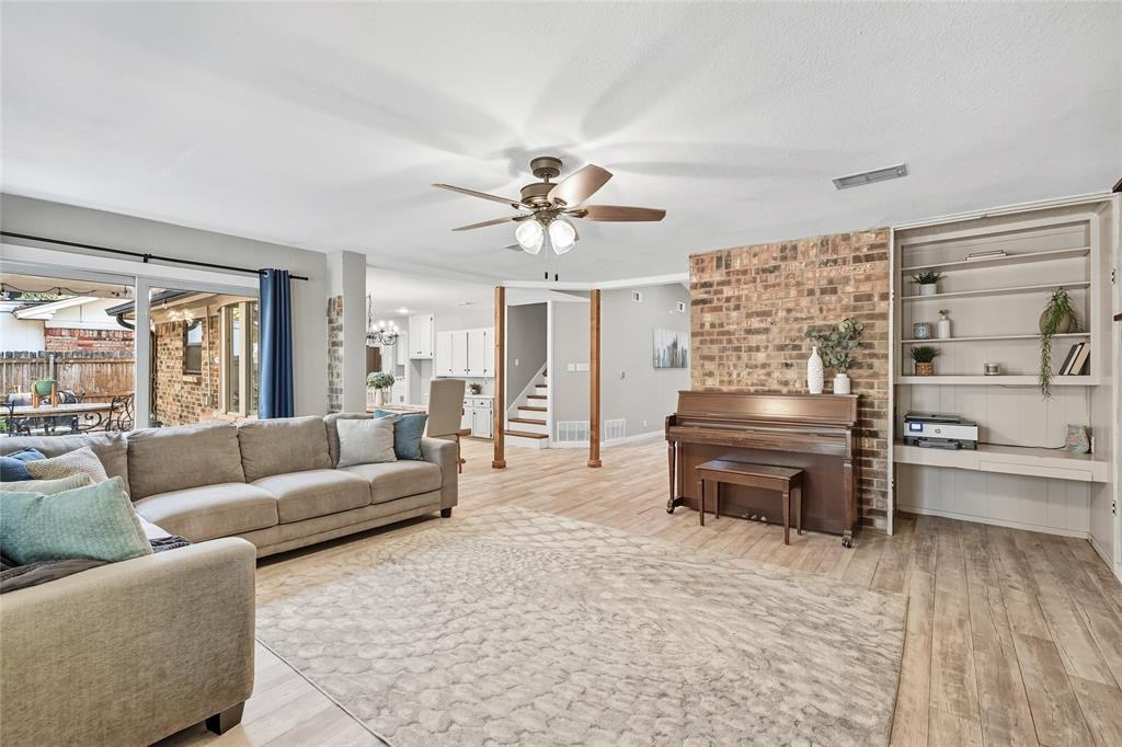 2908 Steve Dr #2908 - Photo 2 of 40