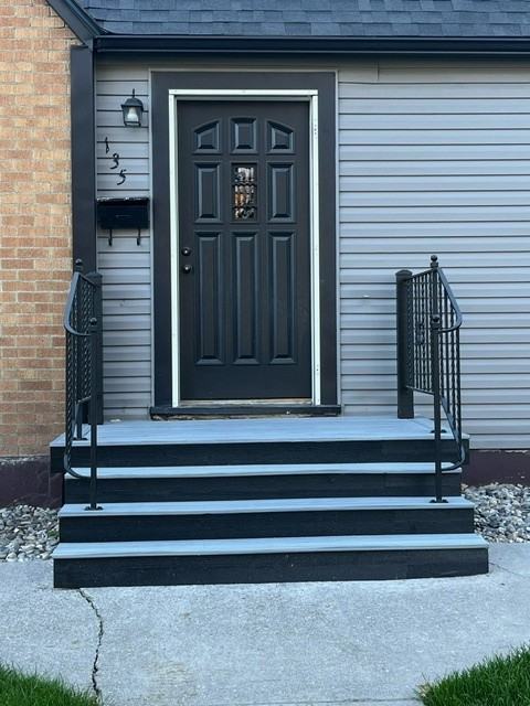 Abri Grey - Photo 2 of 11