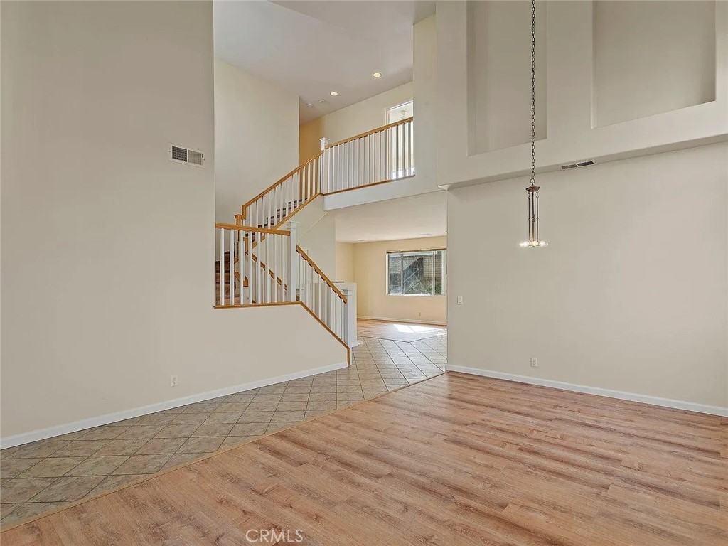 1062 Winthrop Dr #1062 - Photo 2 of 15