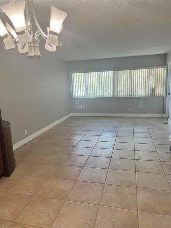 120 Lakeview Dr #120-208 - Photo 2 of 22