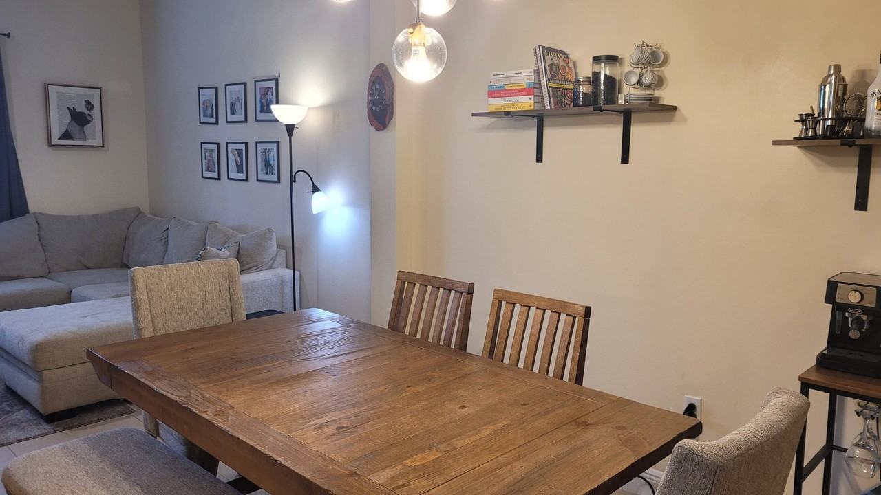 2402 Venetian Way #2402-2402 - Photo 2 of 9