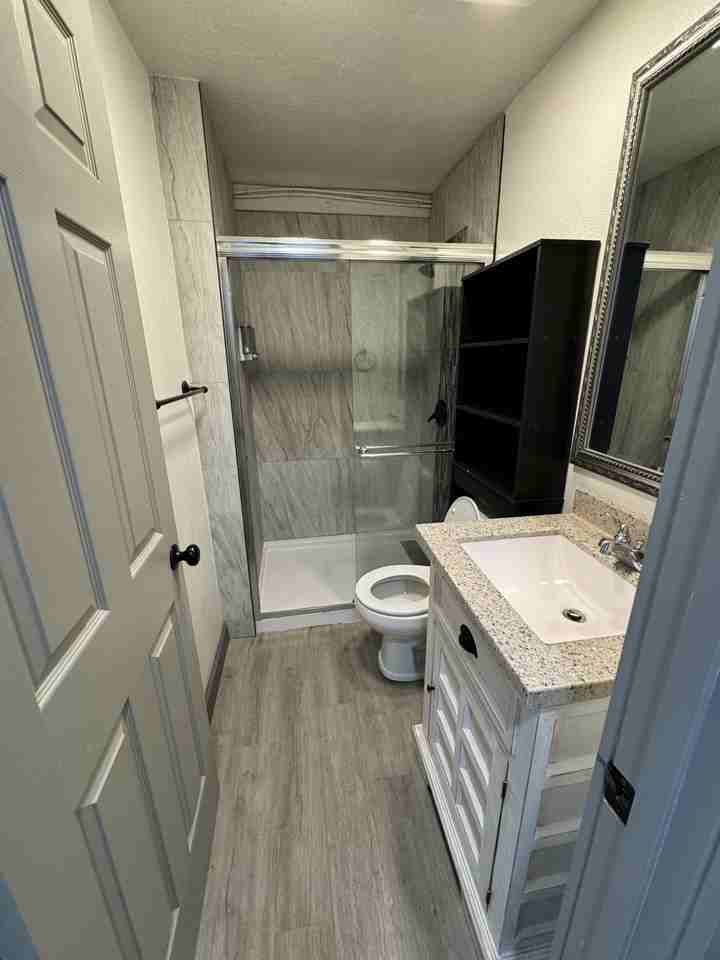 534 Lee Street - Photo 4 of 6