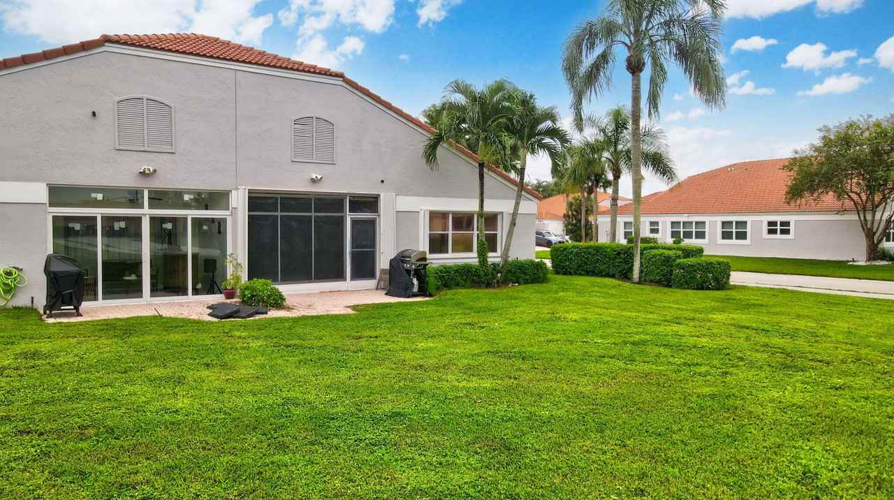 15323 Summer Lake Dr #15323 - Photo 5 of 47