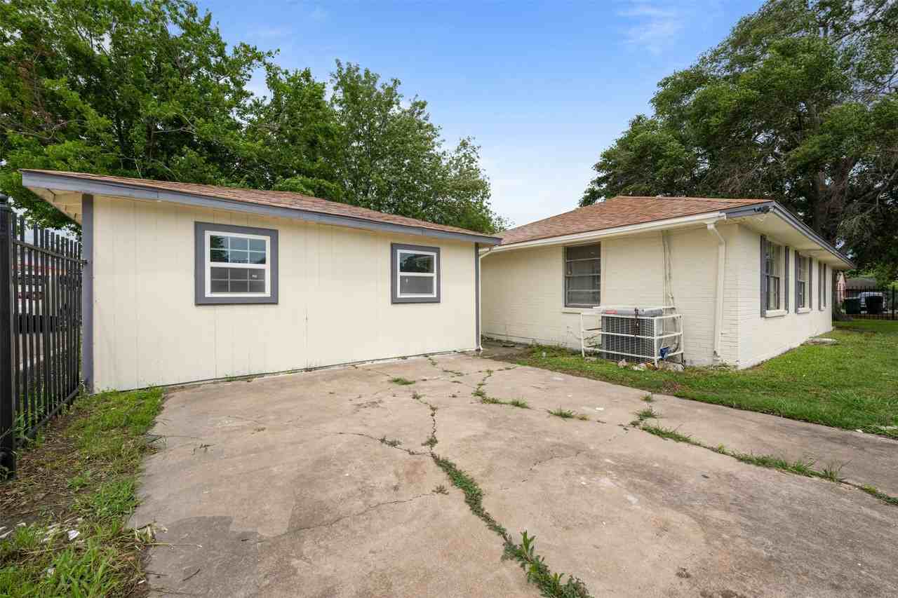 4356B Phlox St #4356 - Photo 2 of 16