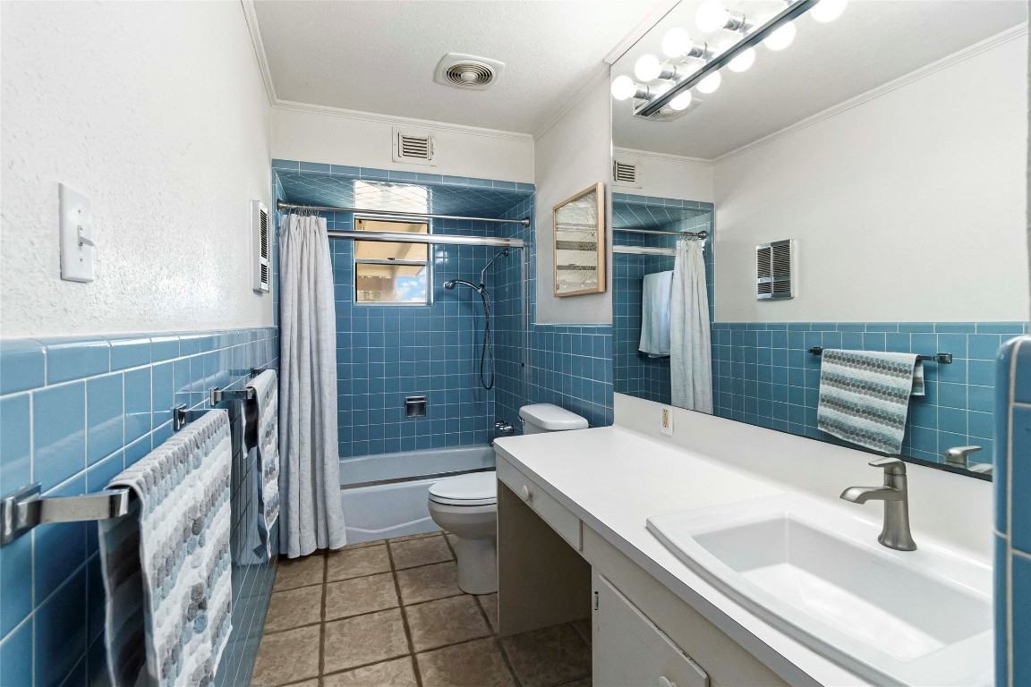 730 Sarah Jo St #730 - Photo 5 of 31