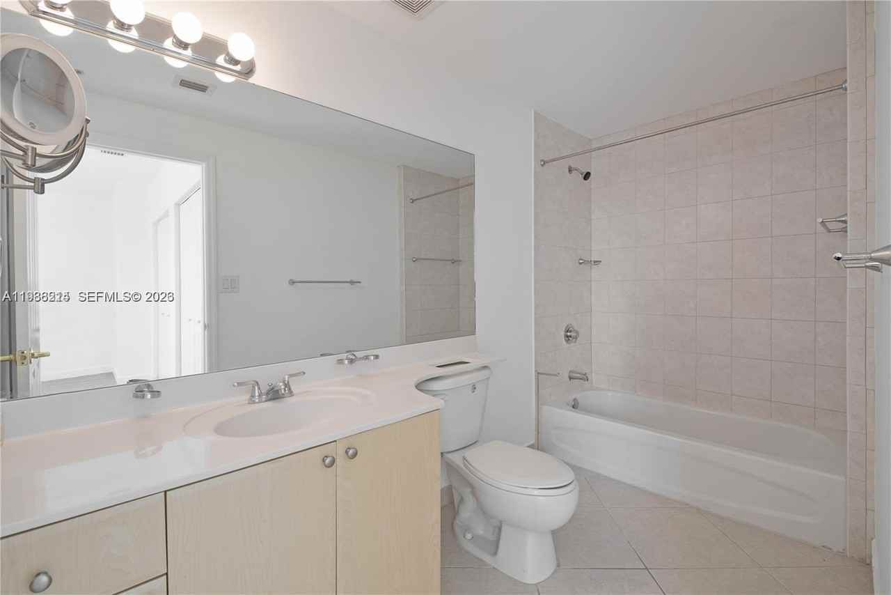 2280 Sw 32nd Ave #2280-315 - Photo 7 of 17