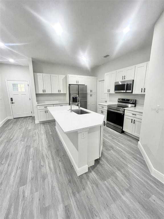 5 Fisher Place Dr #5 - Photo 4 of 32