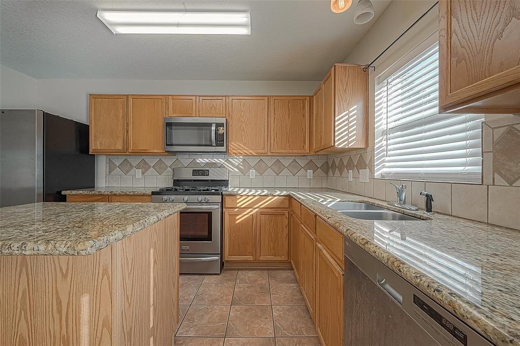 Brighton Glen Ln #6835 - Photo 2 of 28