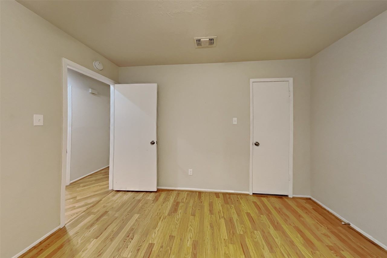 20 Early Dawn Ct #20 - Photo 2 of 18