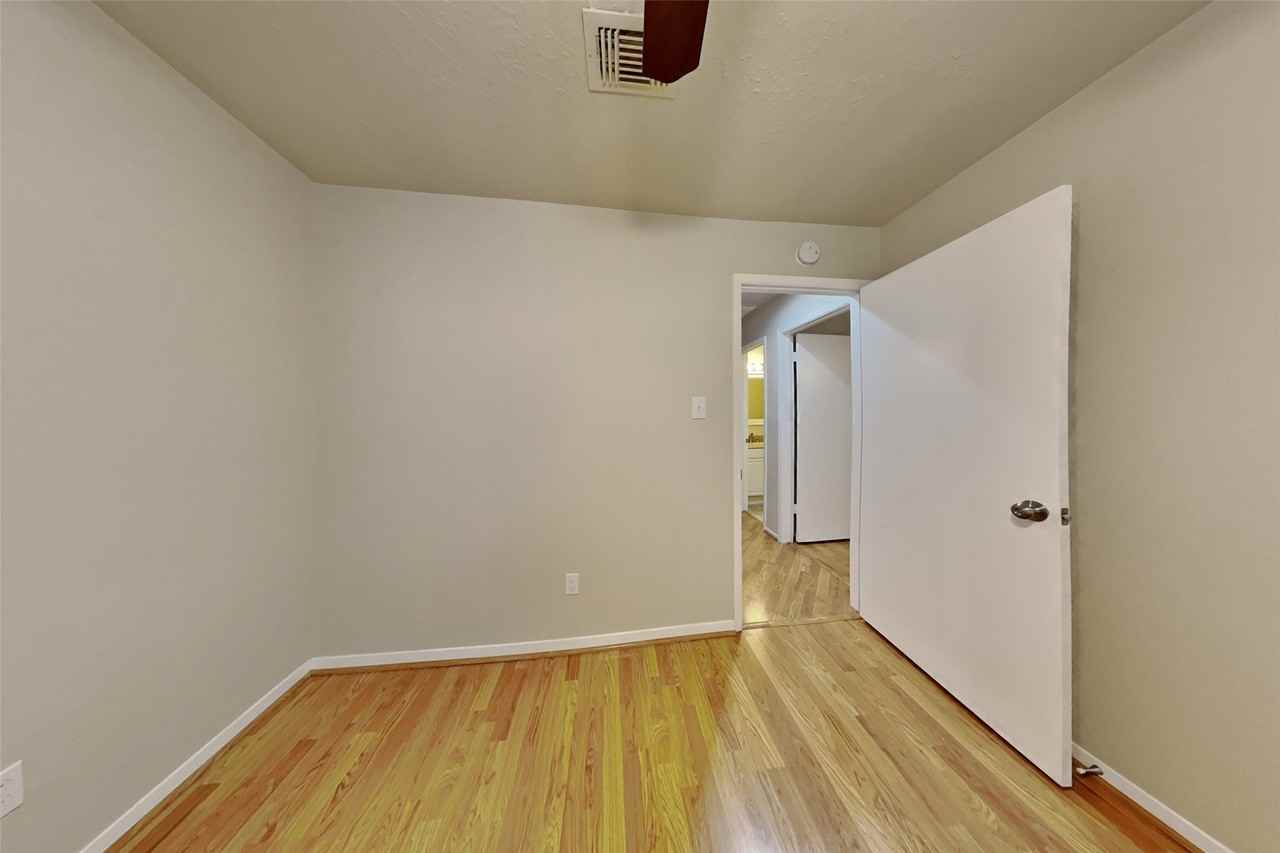 20 Early Dawn Ct #20 - Photo 4 of 18