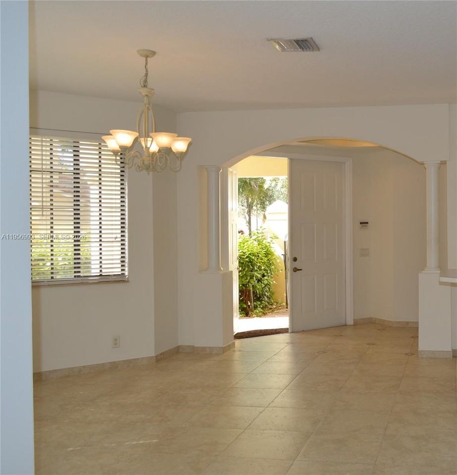 1591 Passion Vine Cir #1591-102 - Photo 5 of 17