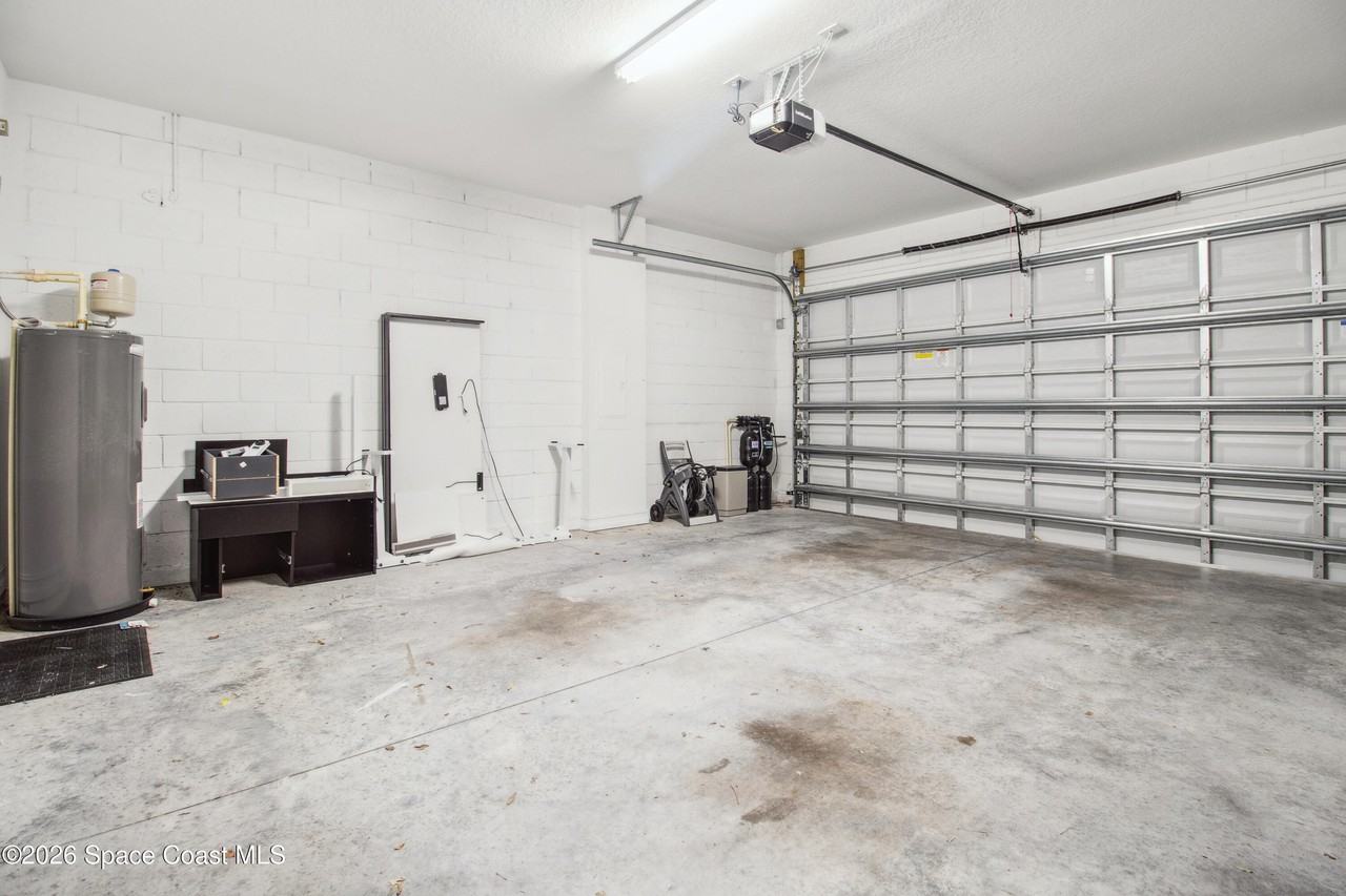 1430 Isabella Dr #1430-102 - Photo 5 of 13