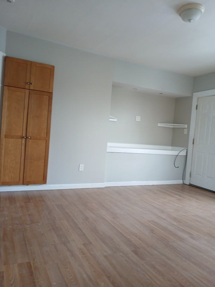 455 Belleville Avenue New Bedford - Photo 2 of 8