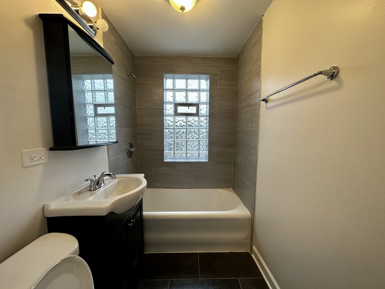 4056 W Crystal St #1 - Photo 6 of 8