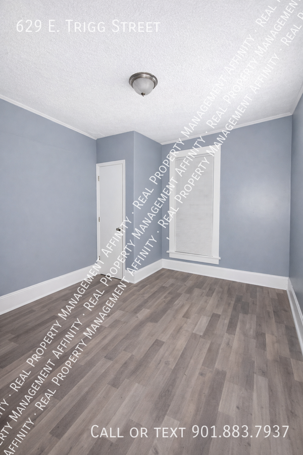 629 E Trigg Ave - Photo 7 of 9