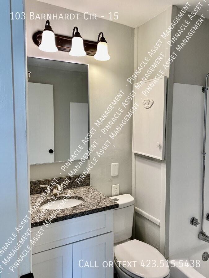 103 Barnhardt Cir #15 - Photo 7 of 10