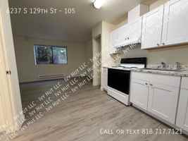 featured image of 6237 S 129th St #105