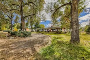 6086 Simmons Dr - Photo 1 of 1